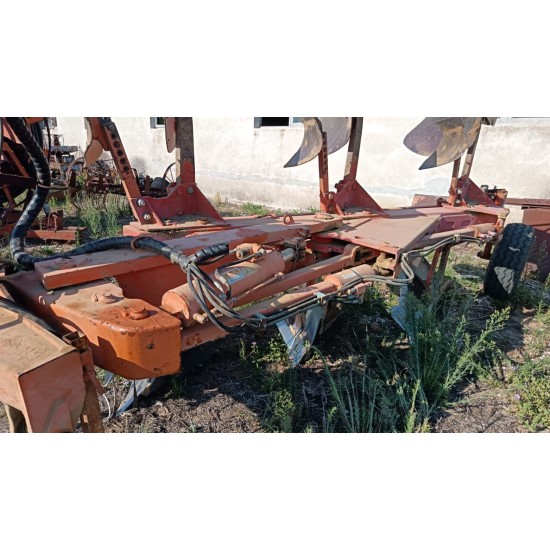 ARATRO TRIVOMERE CMA QPV 05 FV