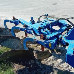 ARATRO TRIVOMERE CORMA TPFZ 140HH