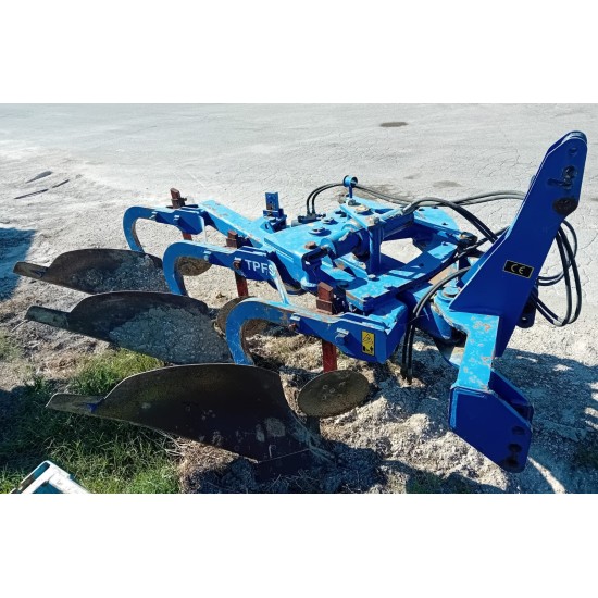 ARATRO TRIVOMERE CORMA TPFZ 140HH