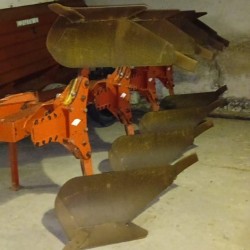 ARATRO QUADRIVOMERE HUARD - KUHN VM 150 ET