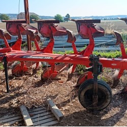 ARATRO QUADRIVOMERE KUHN MULTIMASTER 150