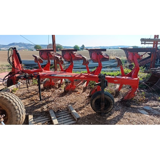 ARATRO QUADRIVOMERE KUHN MULTIMASTER 150