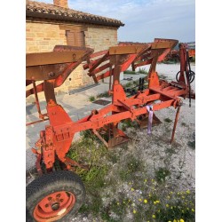 ARATRO TRIVOMERE BALZANI