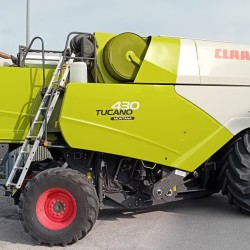 MIETITREBBIA CLAAS TUCANO 43O MONTANA 4