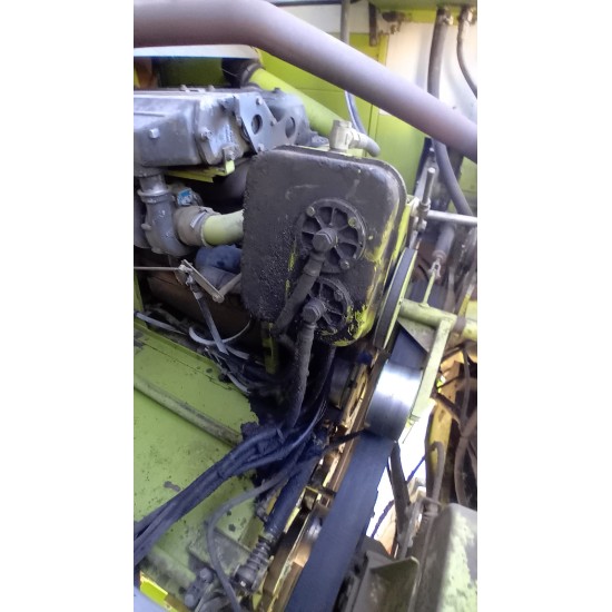 MIETITREBBIA CLAAS MEGA 204