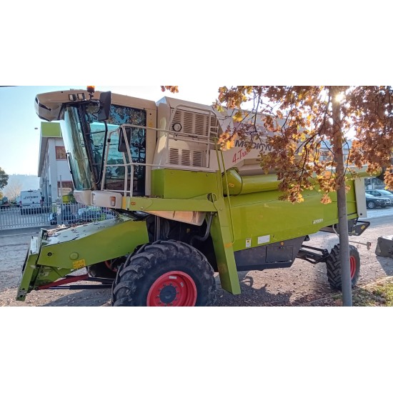 MIETITREBBIA CLAAS MEDION 330 H - 4WD