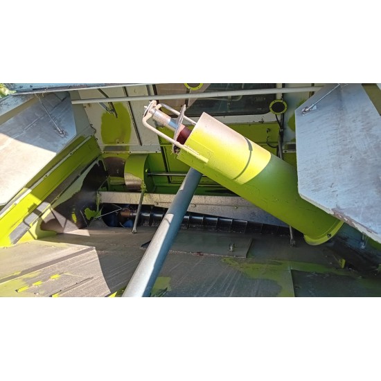 MIETITREBBIA CLAAS MEGA 204