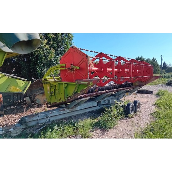 MIETITREBBIA CLAAS MEGA 204