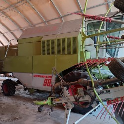 MIETITREBBIA CLAAS 98 SL