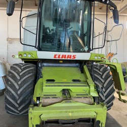 MIETITREBBIA CLAAS LEXION 760 MONTANA