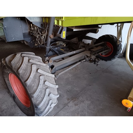 MIETITREBBIA CLAAS MEDION 330 H - 4WD