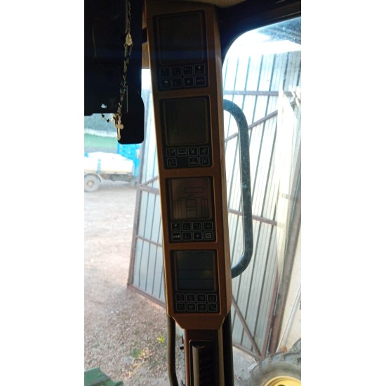 MIETITREBBIA JOHN DEERE T 560 HILLAMSTER