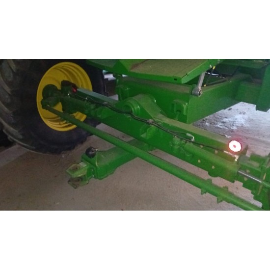 MIETITREBBIA JOHN DEERE T 560 HILLAMSTER