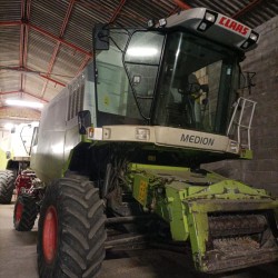 MIETITREBBIA CLAAS MEDION 330 H 4WD