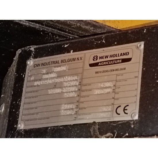 MIETITREBBIA NEW HOLLAND CX 5.90