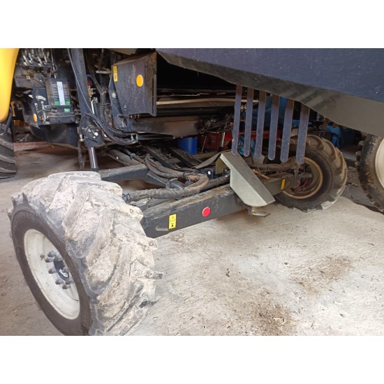 MIETITREBBIA NEW HOLLAND CX 5.90