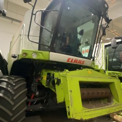 MIETITREBBIA CLAAS TUCANO 43O MONTANA 4