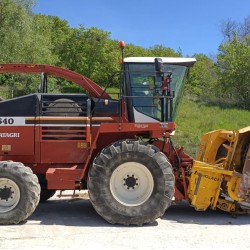 TRINCIA SEMOVENTE NEW HOLLAND FX 9640