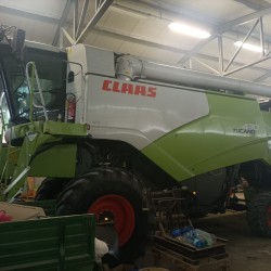 MIETITREBBIA CLAAS TUCANO 43O MONTANA 4