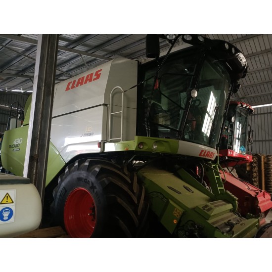 MIETITREBBIA CLAAS TUCANO 43O MONTANA 4
