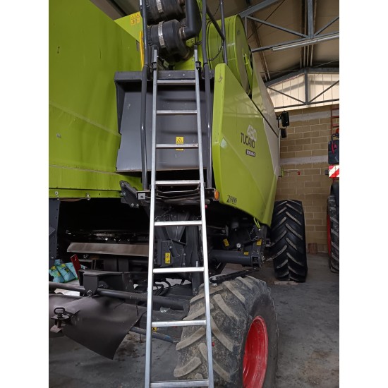 MIETITREBBIA CLAAS TUCANO 43O MONTANA 4
