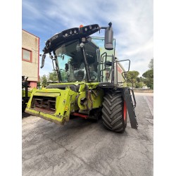 MIETITREBBIA CLAAS TRION 530 MONTANA