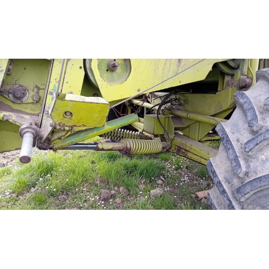 MIETITREBBIA CLAAS 198 H