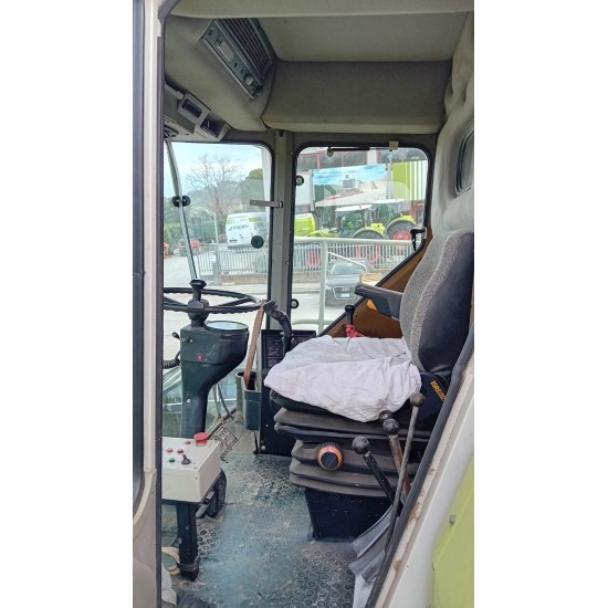 MIETITREBBIA CLAAS 198 H