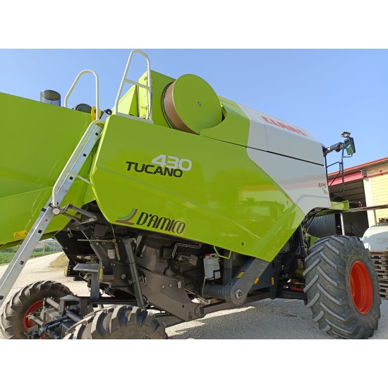 MIETITREBBIA CLAAS TUCANO 43O MONTANA 4