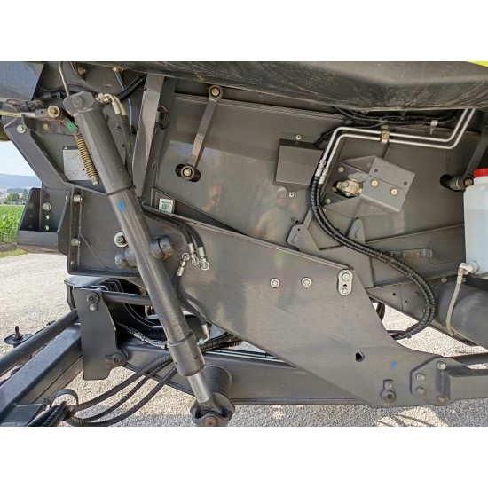 MIETITREBBIA CLAAS TUCANO 43O MONTANA 4