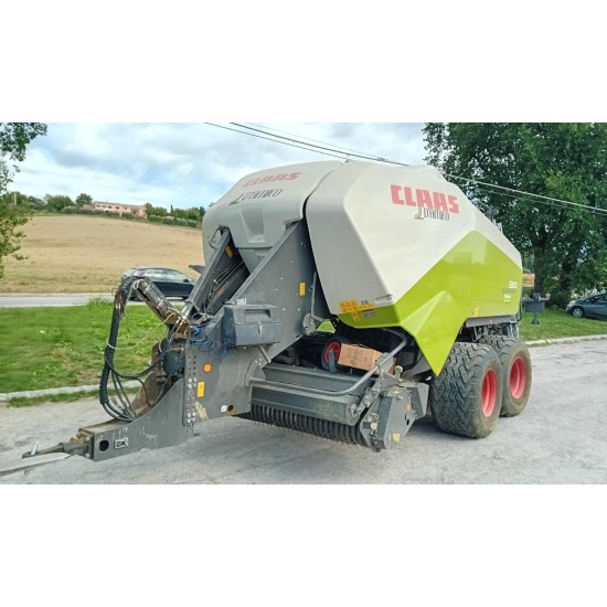 PRESSA QUADRA CLAAS QUADRANT 3300 RF - TANDEM