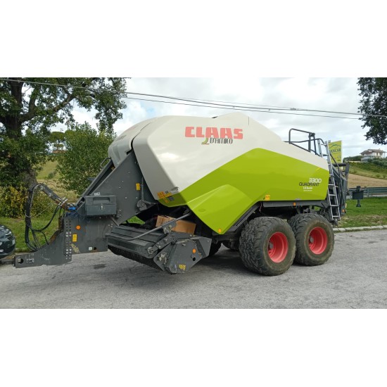 PRESSA QUADRA CLAAS QUADRANT 3300 RF - TANDEM