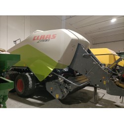 PRESSA QUADRA CLAAS QUADRANT 3300 RF - TANDEM