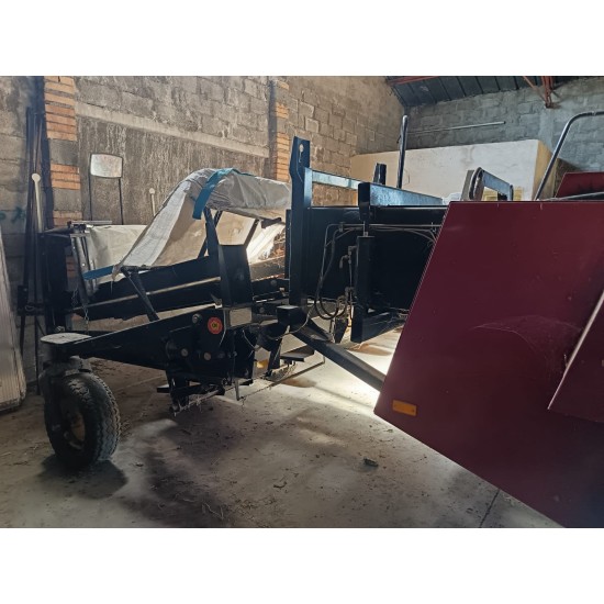 PRESSA QUADRA NEW HOLLAND BB 920