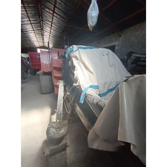 PRESSA QUADRA NEW HOLLAND BB 920