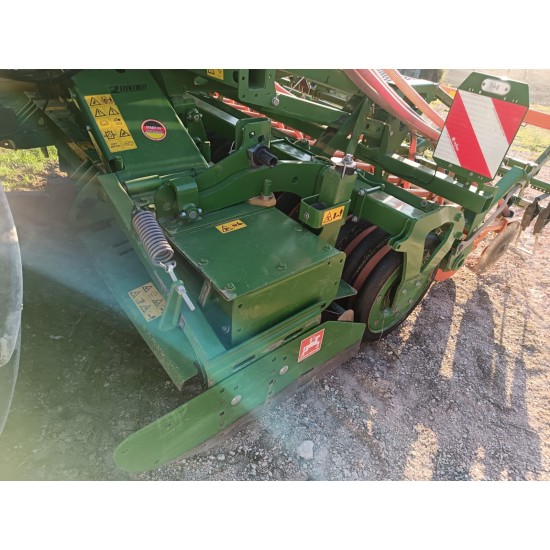 SEMINATRICE COMBINATA AMAZONE KG 3000 SUPER + SEMINATRICE AMAZONE AD-P 3000 R