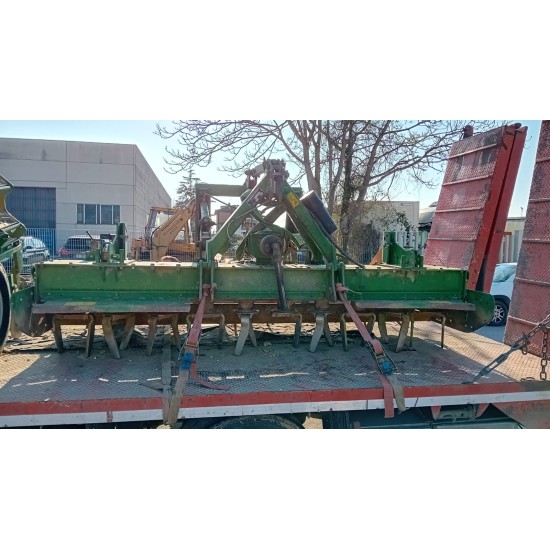 SEMINATRICE COMBINATA AMAZONE KE 3002 + SEMINATRICE AMAZONE D9 3000 SPECIAL