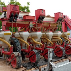 SEMINATRICE AGRICOLA ITALIANA P 300 - 6 F