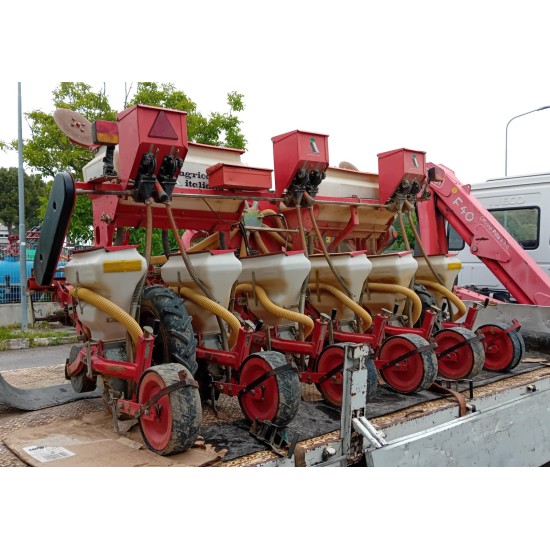 SEMINATRICE AGRICOLA ITALIANA P 300 - 6 F