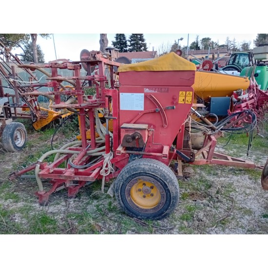 SEMINATRICE UBALDI PNEUSEM L 360