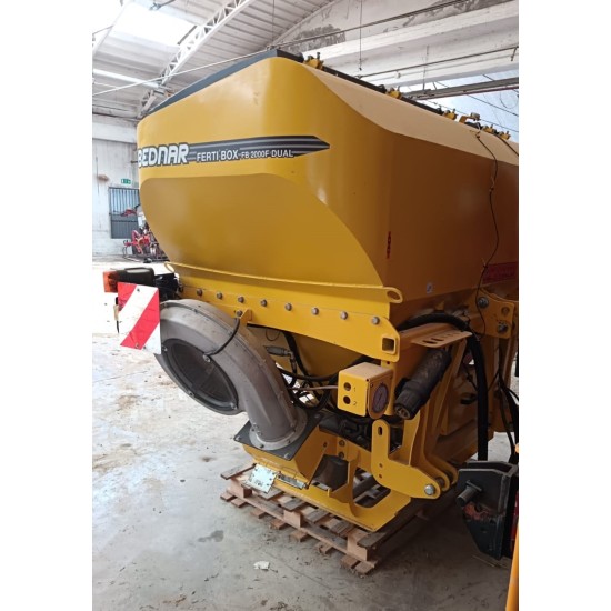 TRAMOGGIA BEDNAR FERTI-BOX FRONT FB 2000 F DUAL - ISOBUS