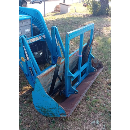 LANDINI 8860 DT + CARICATORE ARGNANI E MONTI   ___TRATTORE