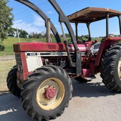 CASE IH 946 DT + CARICATORE FRONTALE  ____ TRATTORE