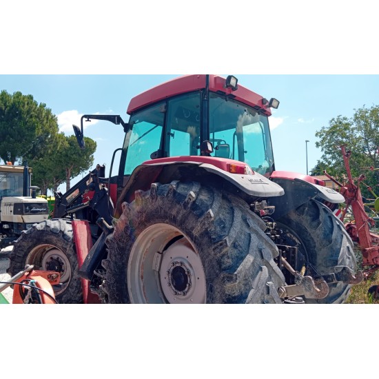 CASE MX 135 + CARICATORE FRONTALE STOLL F 35 ROBUST ____ TRATTORE GOMMATO
