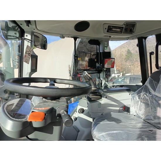 CLAAS ARION 460 DT + CARICATORE ANGELONI ENREGY 205