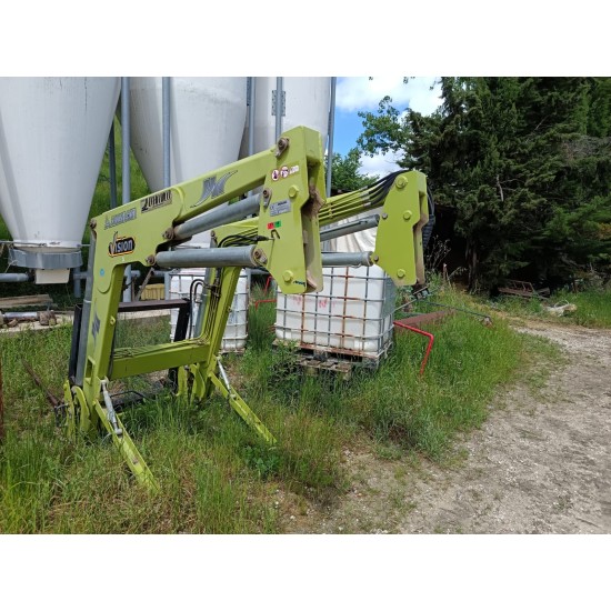 CLAAS ARION 650  DT + CARICATORE ANGELONI VISION 3 ___ TRATTORE