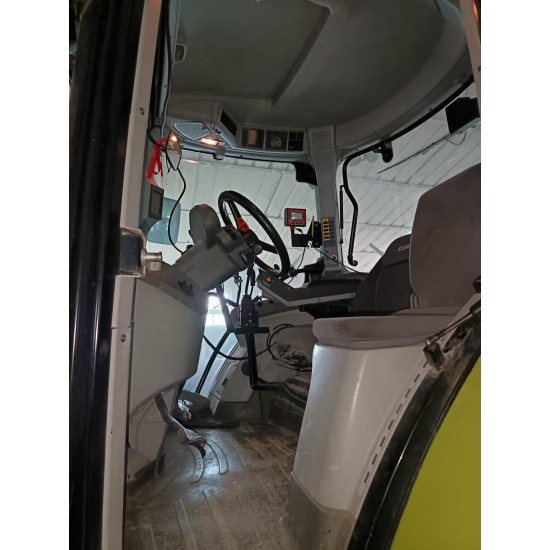 CLAAS ARION 650  DT + CARICATORE ANGELONI VISION 3 ___ TRATTORE
