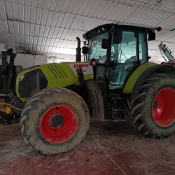 CLAAS ARION 650  DT + CARICATORE ANGELONI VISION 3 ___ TRATTORE