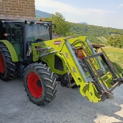 CLAAS AXOS 340 C + CARICATORE FRONTALE ANGELONI ENERGY 205