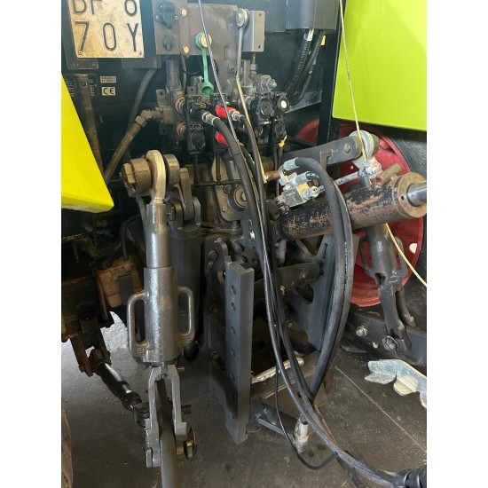 CLAAS ARION 420 DT + CARICATORE ARGNANI E MONTI_____ TRATTORE